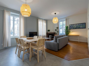 Le cocon urbain Maison, 6 personnes, avec parking proche TRAM ET METRO